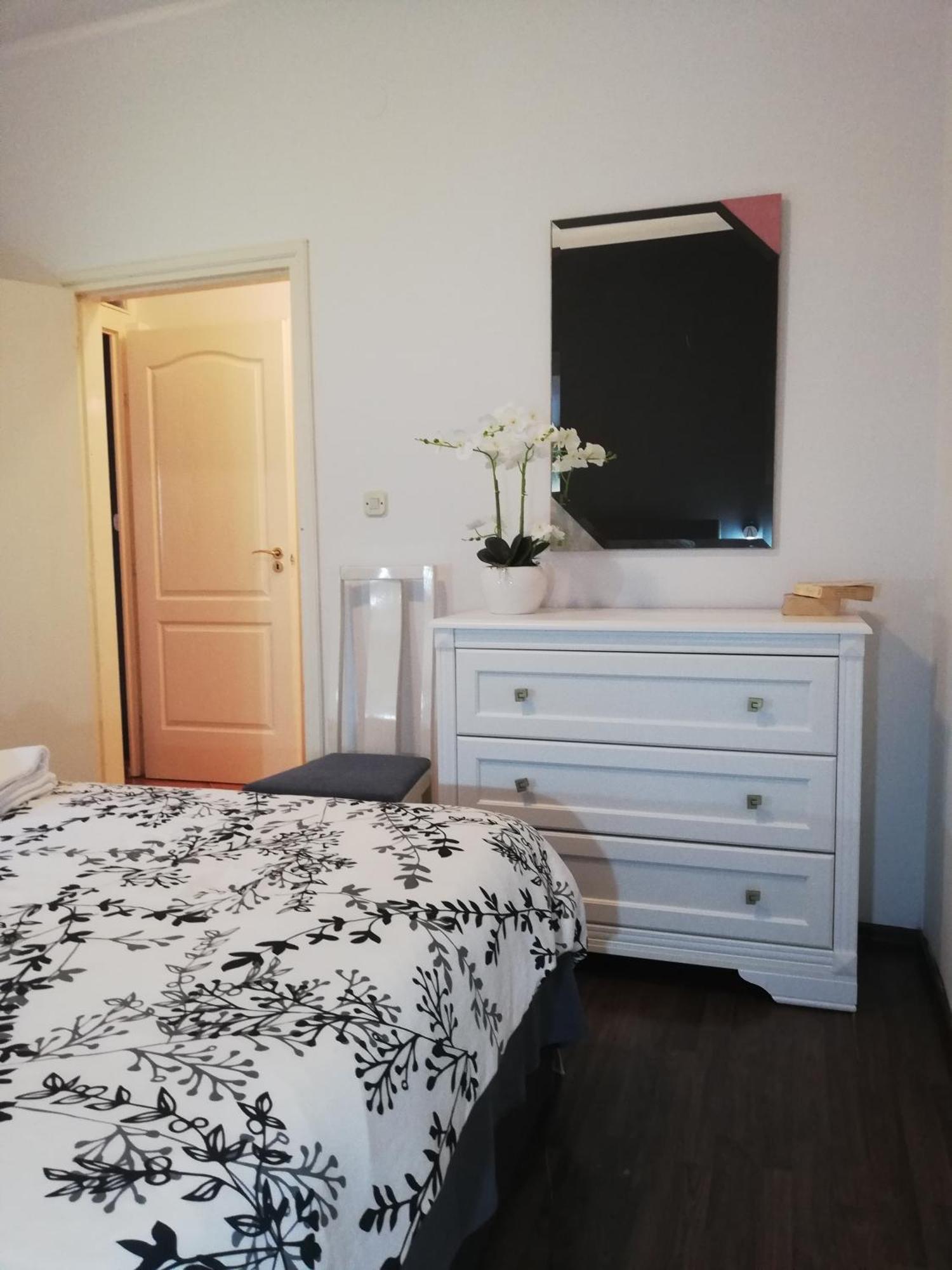 Apartments Poretti For 2,In Center Parking Free In The Yard,6 Min Beach Walk Ρόβινι Εξωτερικό φωτογραφία