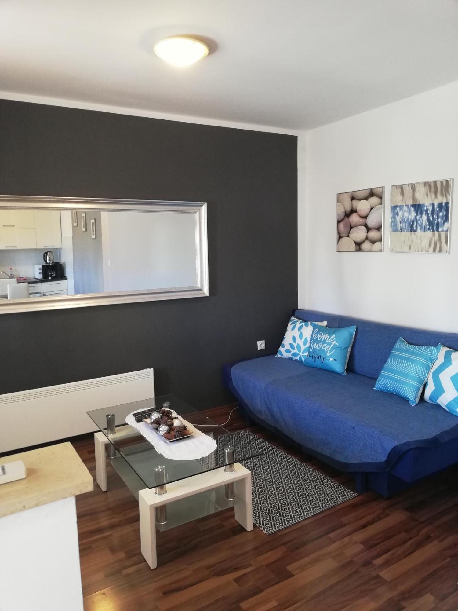 Apartments Poretti For 2,In Center Parking Free In The Yard,6 Min Beach Walk Ρόβινι Εξωτερικό φωτογραφία