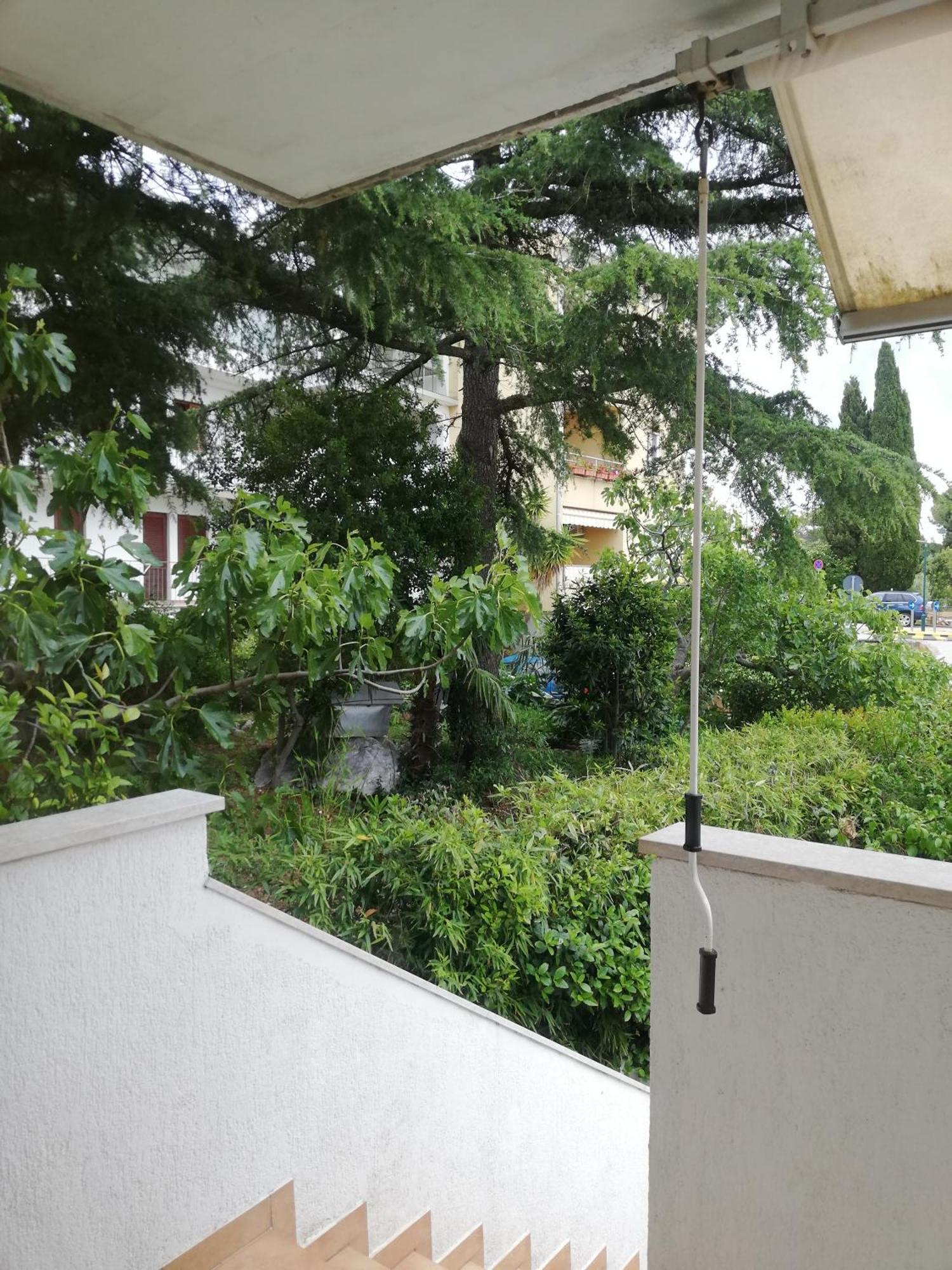 Apartments Poretti For 2,In Center Parking Free In The Yard,6 Min Beach Walk Ρόβινι Εξωτερικό φωτογραφία